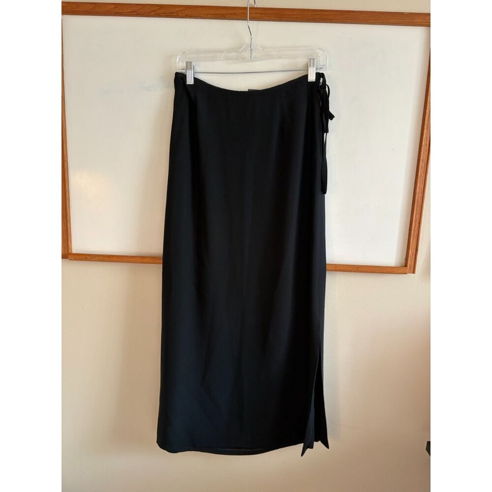 Banana Republic Silk Tie-Detail Skirt Black size 6